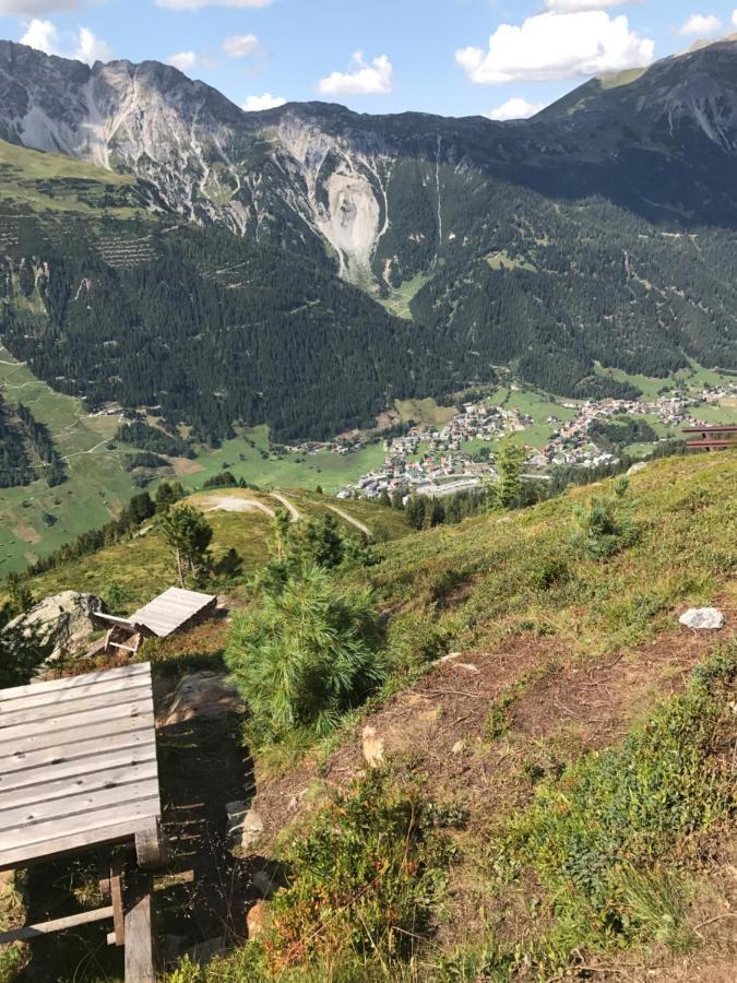 Ehrenreich Hotel